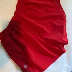 Lululemon shorty Hot shorts